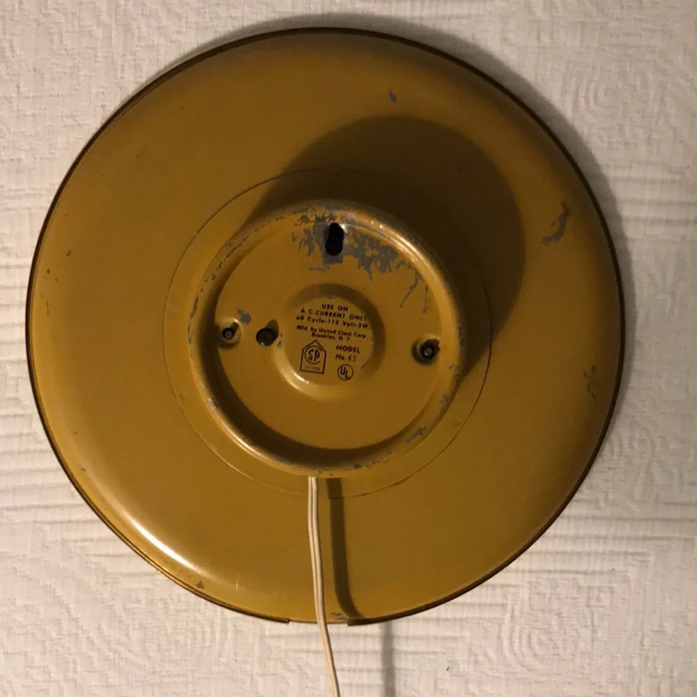 Vintage Mid Century United Ivory & Black with Gold Leaves Plug In Wall Clock
